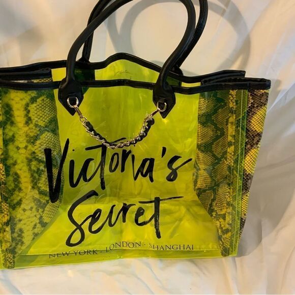 Victoria’s Secret PINK clear tote Python neon Clear Jelly City tote - Picture 6 of 9